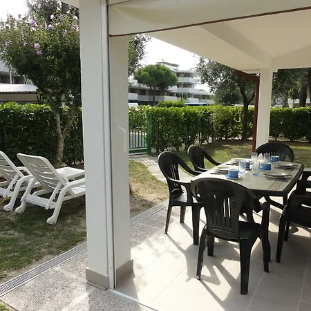 Villaggio Azzurro Μπιμπιόνε