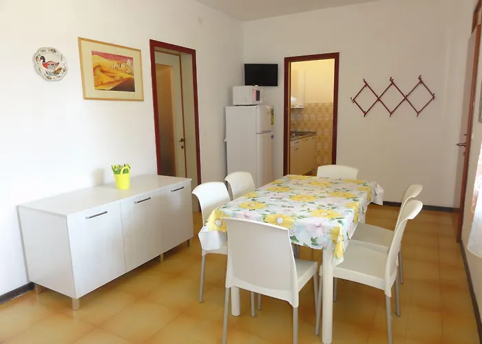 Villaggio Azzurro * بيبيوني